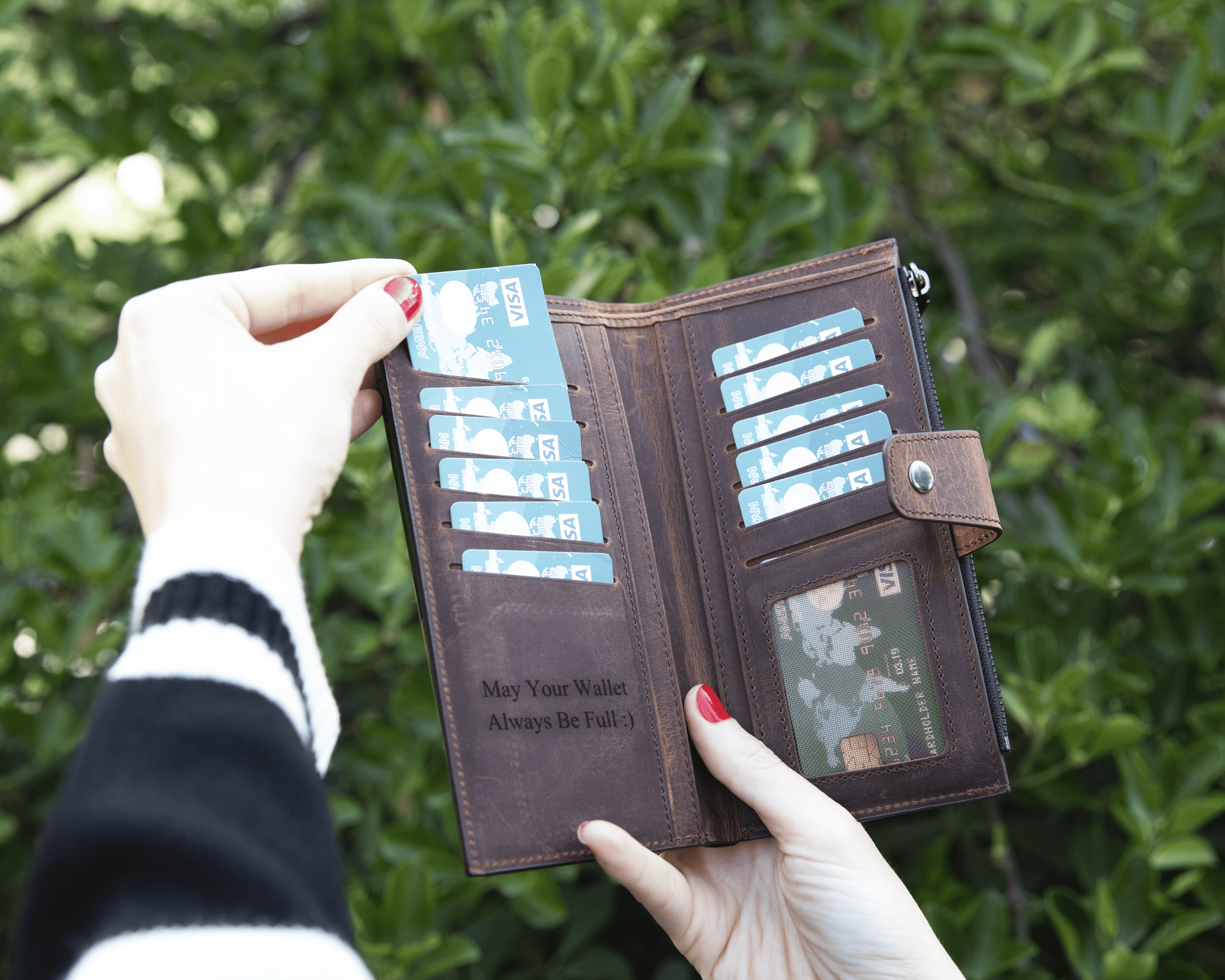 Crossbody Phone Wallet, Chic Leather Wallet for Women with Phone Compartment, Modern Travel Accessory, Leather Bag, Women's Purse,