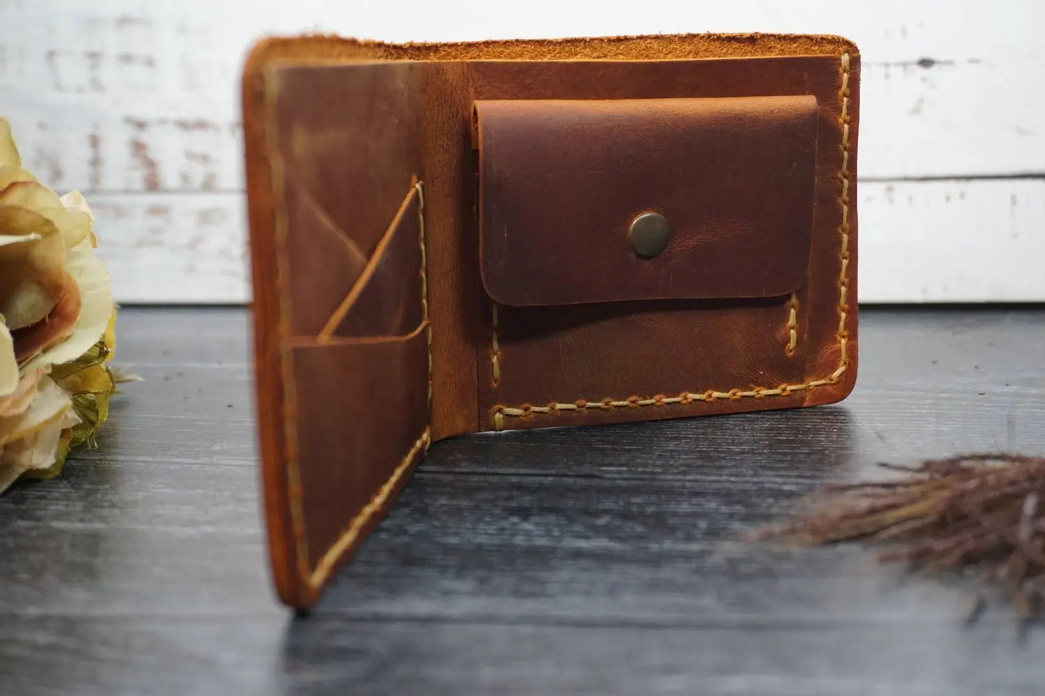 Personalized Handmade Brown Leather Wallet for Men - Legendary Hide