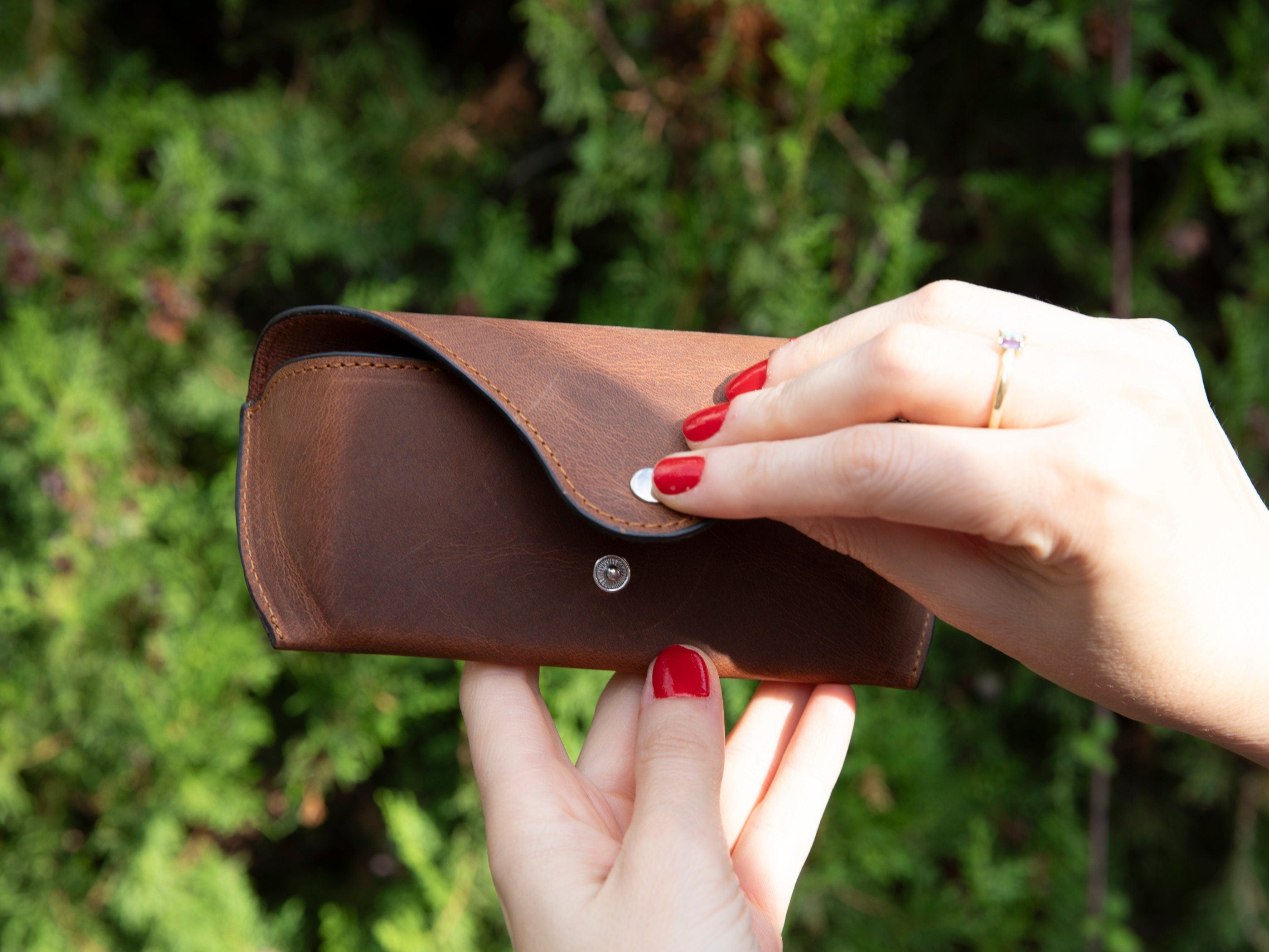 Personalized Full Grain Leather Glasses Case | Eyewear Protector with Snap Closure | Sunglasses Sleeve