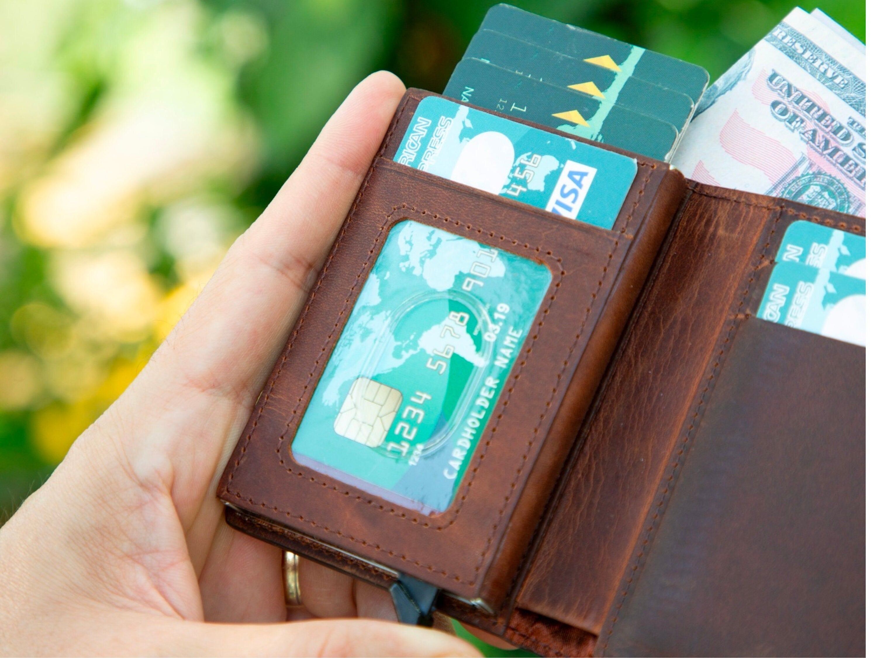 Leather Wallet with Zipper Pouch, Personalized Pop up Wallet, Mechanical Card Holder, Modern Travel Accessory