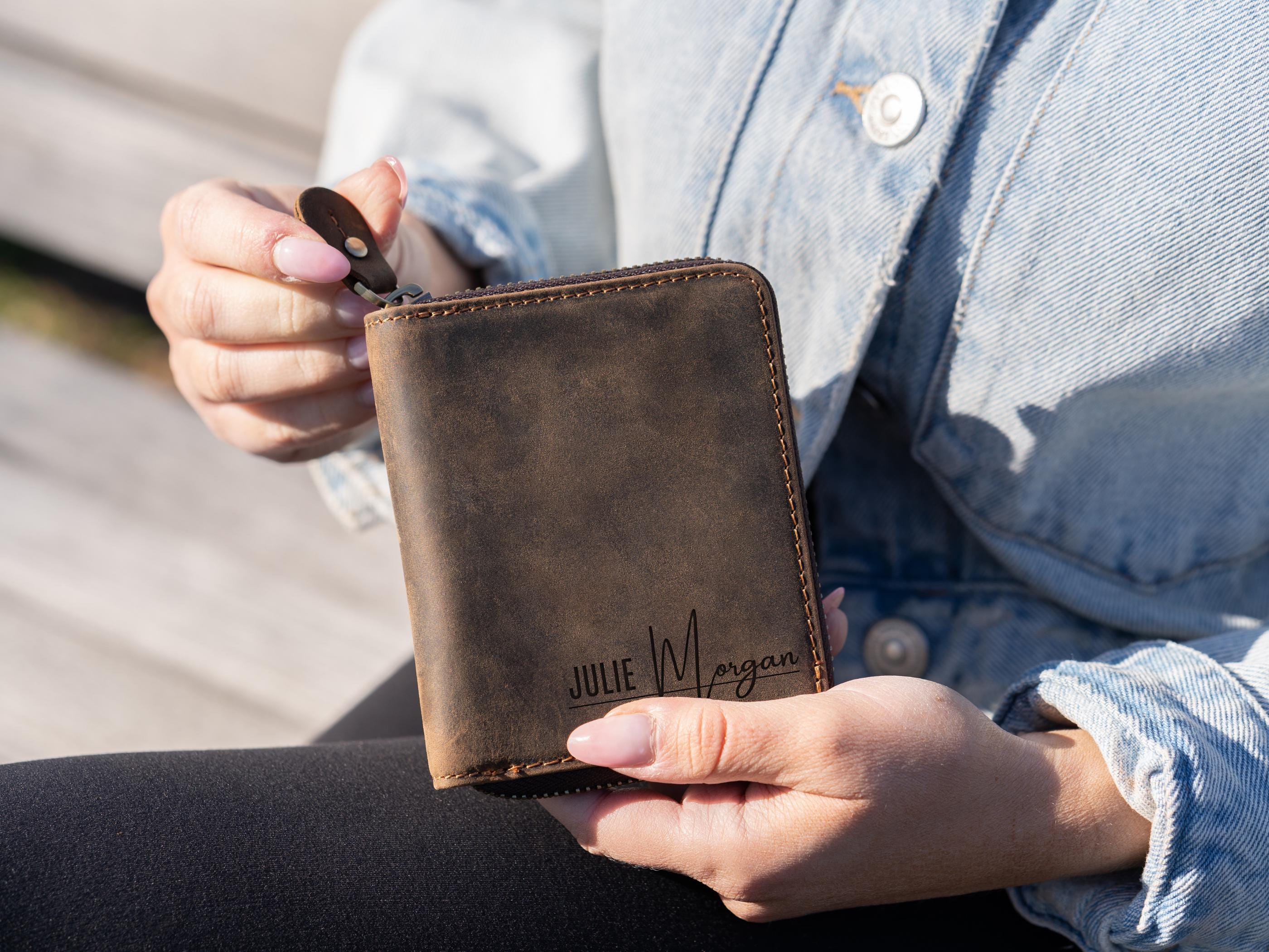 Custom Leather Wallet for Mom, Mother’s Day Gift for Wife or Grandma, Personalized Zipper Wallet with Name, Gift for Her from Daughter