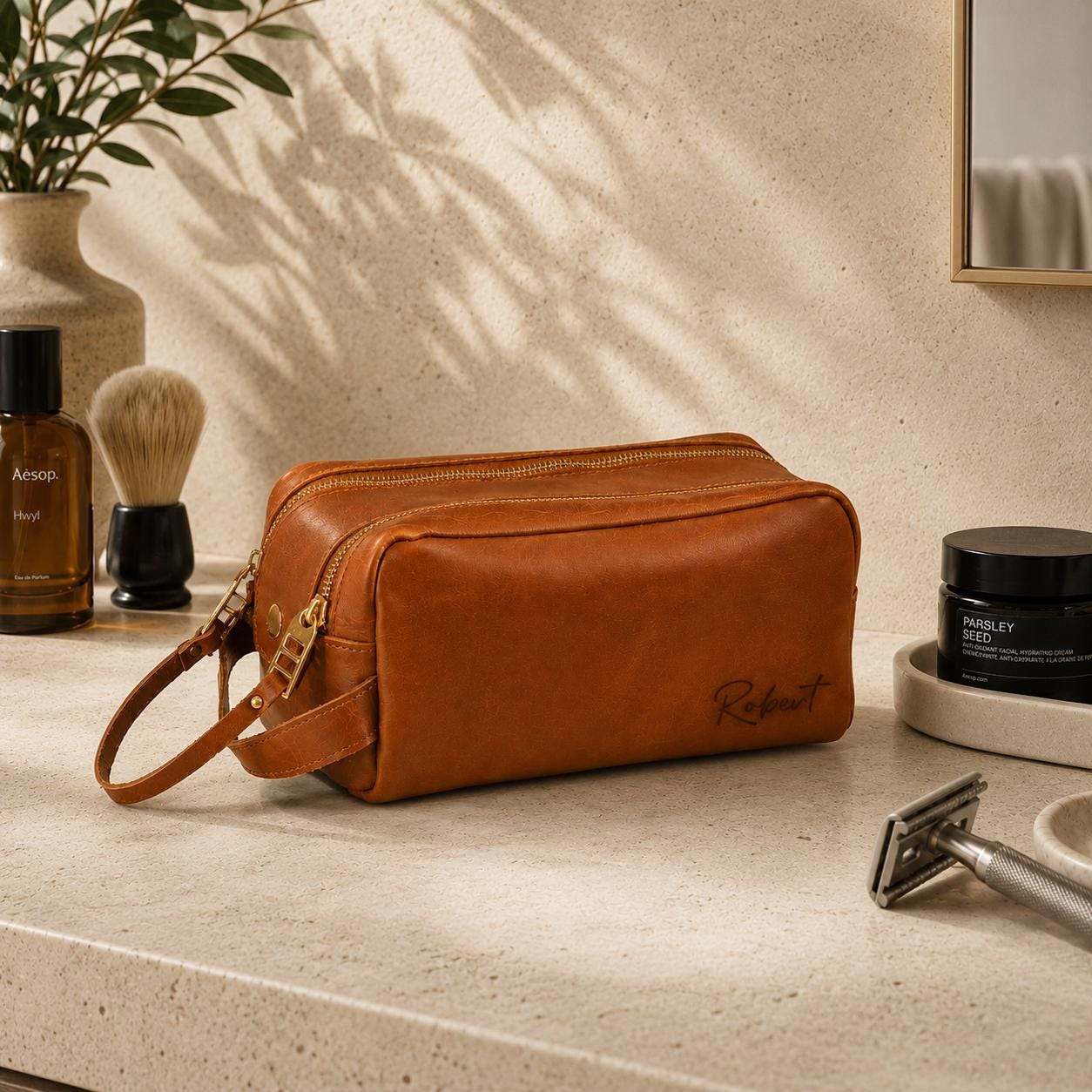 Personalized Leather Dopp Kit for Men, Toiletry Travel Bag, Father’s Day Gift for Dad, Husband Gift, Groomsmen Gift